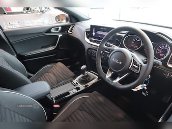 Kia - Ceed