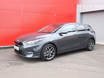 Used Kia Ceed 2025 for sale - 76500359: Photo