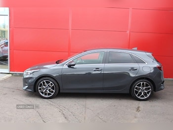 Used Kia Ceed 2025 for sale - 76500359: Photo