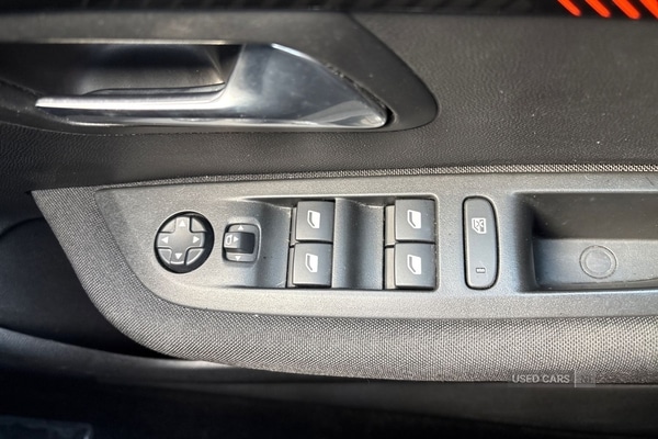 Used Peugeot 208 2023 for sale - 77587725: Photo 12