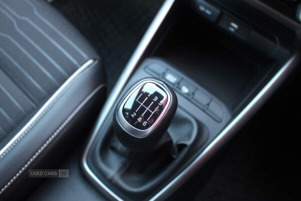 Used Kia Stonic 2022 for sale - 76743956: Photo 23