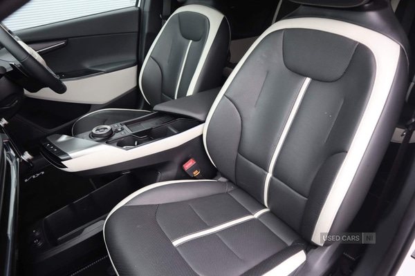 Used Kia EV6 2025 for sale - 77082301: Photo 4