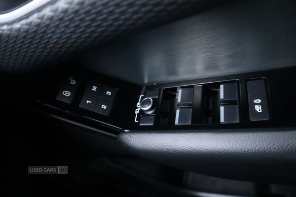 Used Land Rover Range Rover Velar 2019 for sale - 76927365: Photo 13