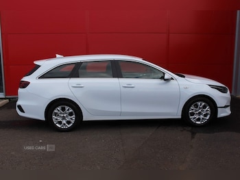 Used Kia Ceed 2025 for sale - 76473981: Photo