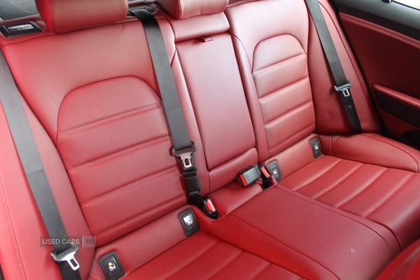 Used Kia Stinger 2019 for sale - 76927368: Photo 1