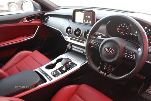 Used Kia Stinger 2019 for sale - 76927368: Photo 2