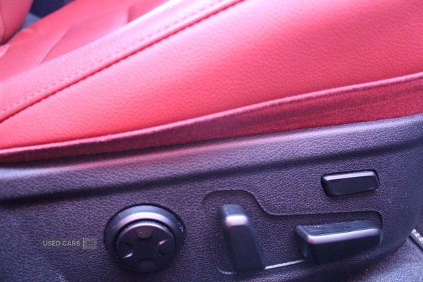 Used Kia Stinger 2019 for sale - 76927368: Photo 4