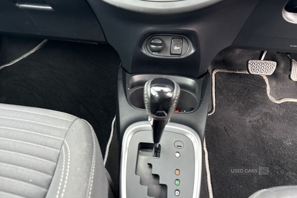 Used Toyota Yaris 2017 for sale - 77684741: Photo 21