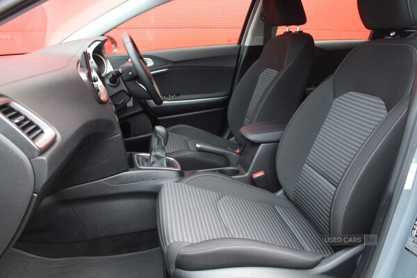 Used Kia Ceed 2025 for sale - 76474322: Photo 11