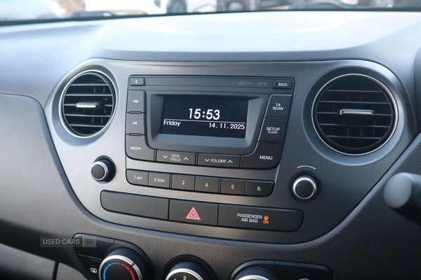 Used Hyundai i10 2018 for sale - 76593253: Photo 14