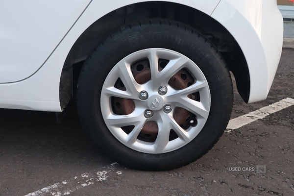 Used Hyundai i10 2018 for sale - 76593253: Photo 8