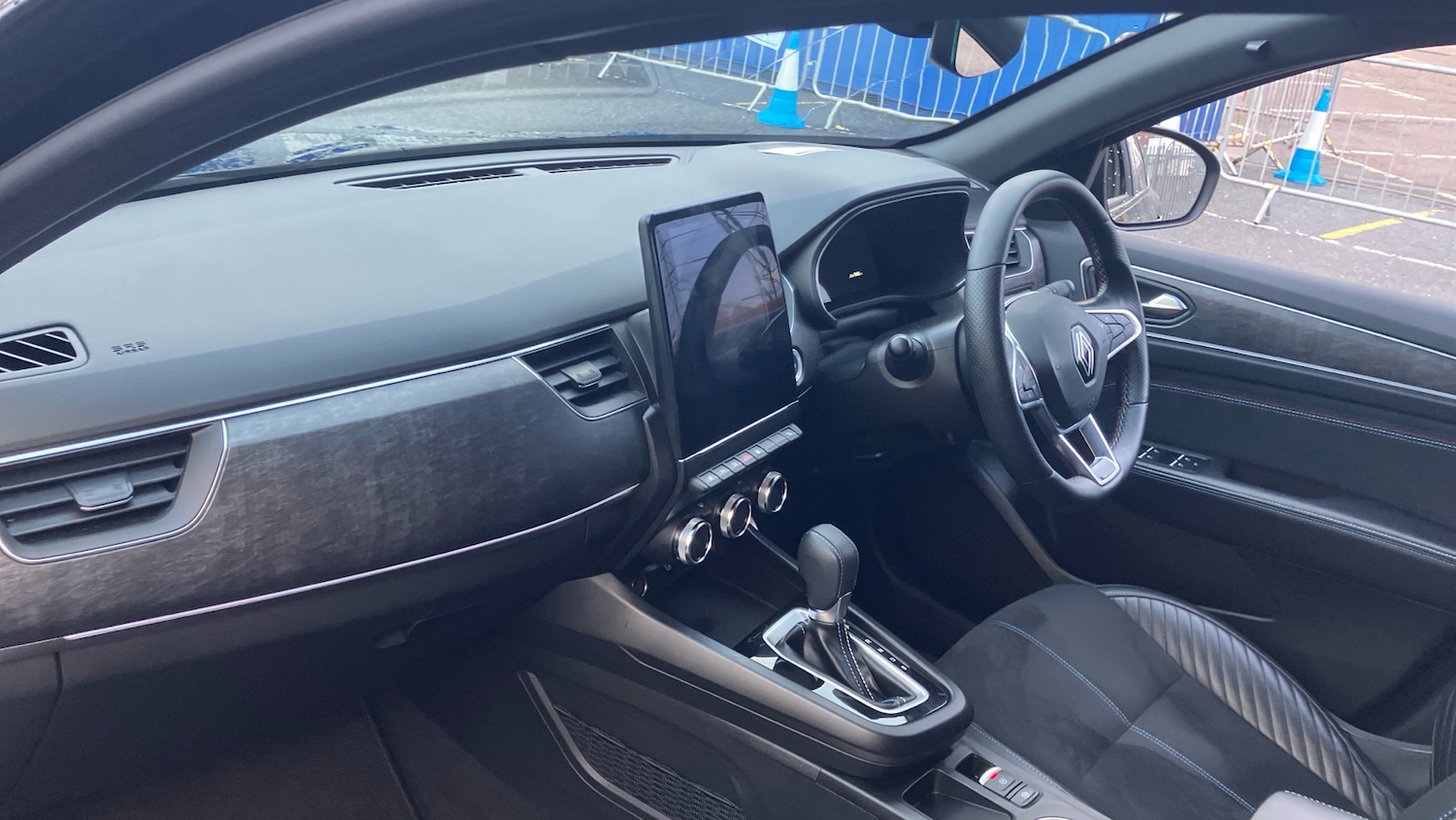 Used Renault Arkana 2024 for sale - 77273504: Photo 9