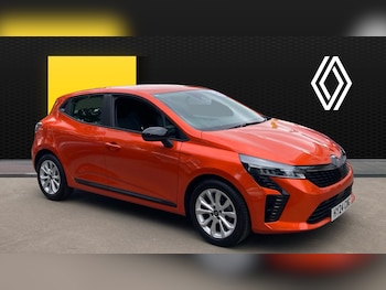 Used Renault Clio 2024 for sale - 78739406: Photo