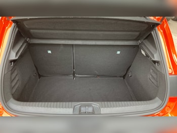 Used Renault Clio 2024 for sale - 78739406: Photo
