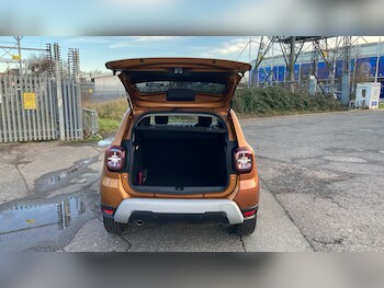 Used Dacia Duster 2021 for sale - 77195156: Photo