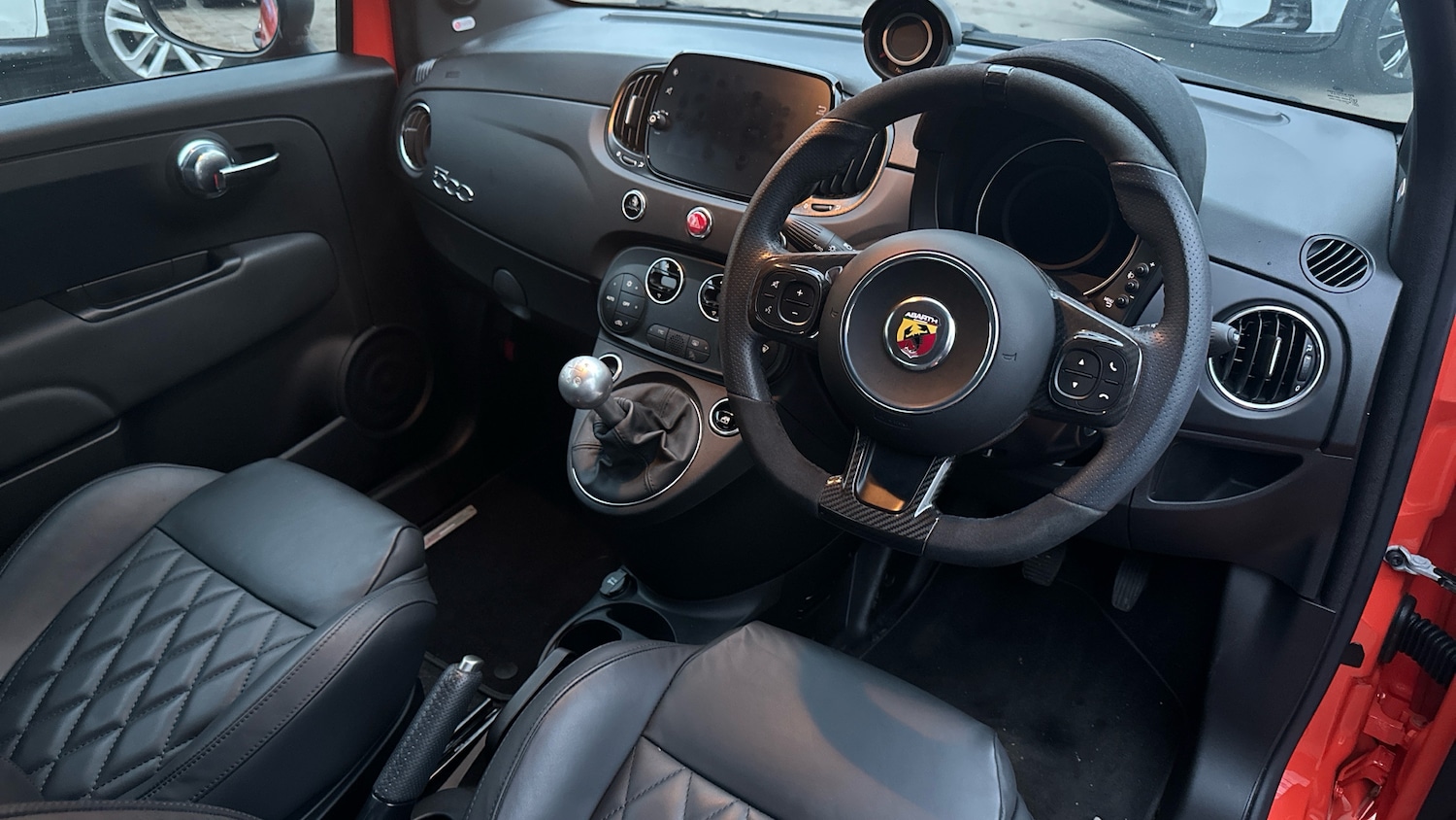 Used Abarth 695 2023 for sale - 77690617: Photo 11
