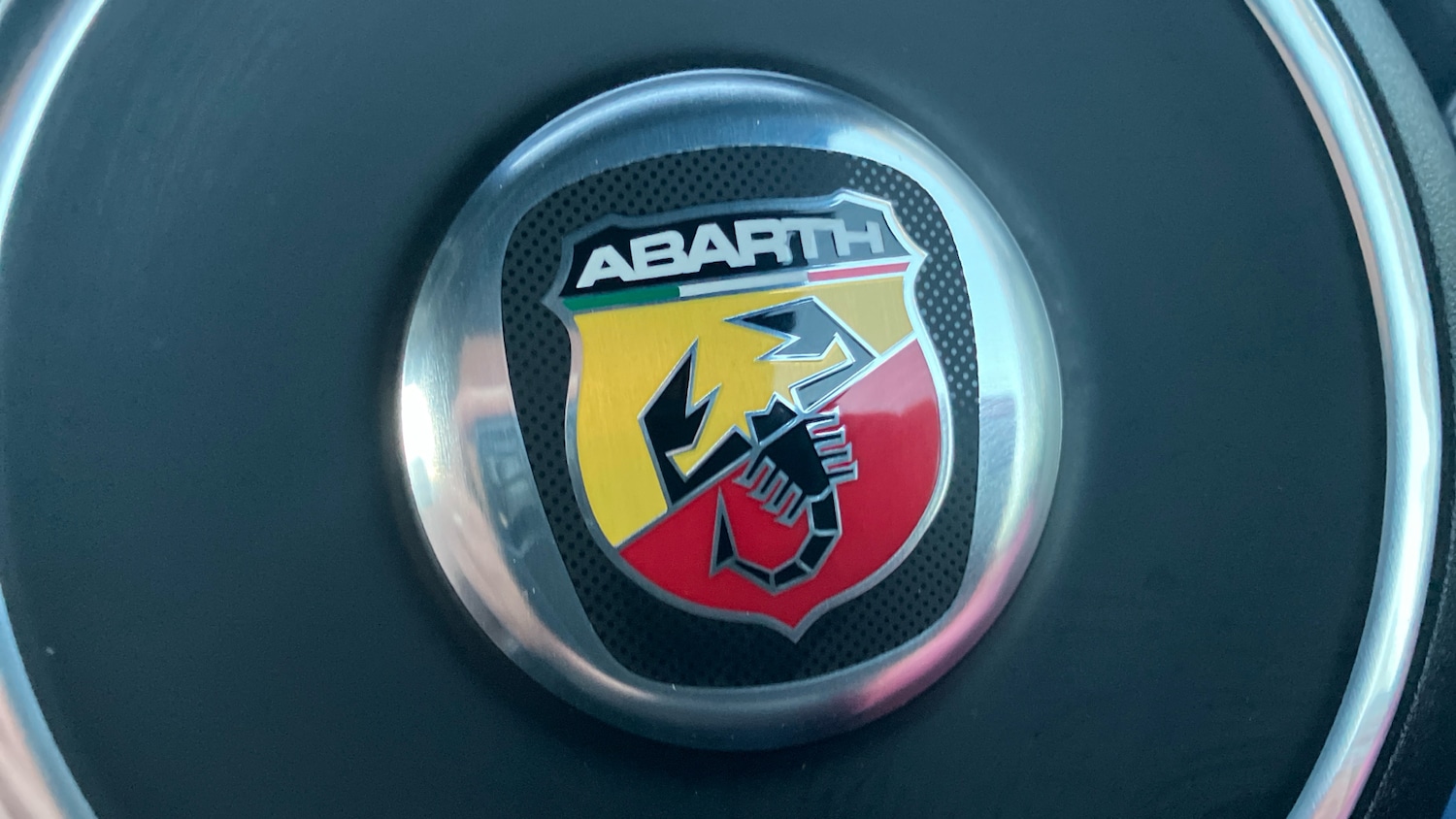Used Abarth 695 2023 for sale - 77690617: Photo 25