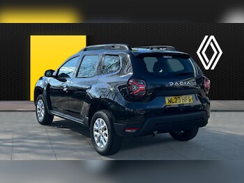 Used Dacia Duster 2023 for sale - 77945955: Photo