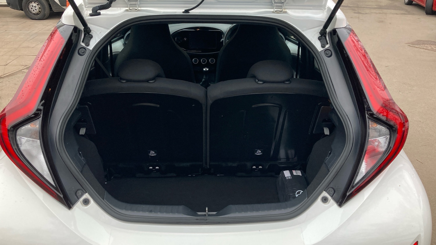 Used Toyota Aygo X 2024 for sale - 78111926: Photo 6