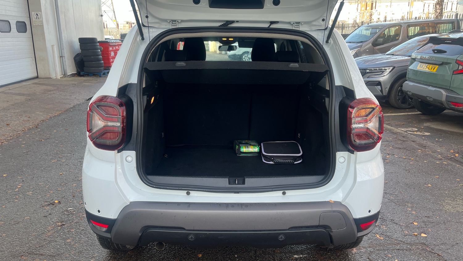 Used Dacia Duster 2023 for sale - 76969662: Photo 4