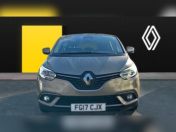 Used Renault Scenic 2017 for sale - 76683981: Photo