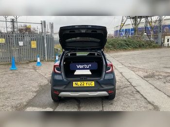 Used Renault Captur 2022 for sale - 76969661: Photo