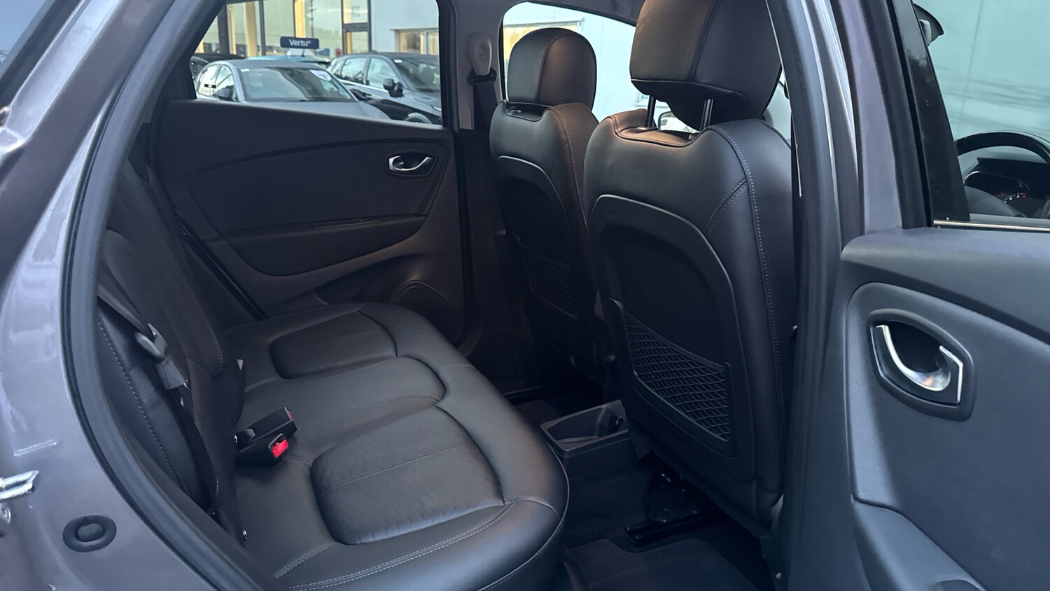 Used Renault Captur 2018 for sale - 76554879: Photo 16