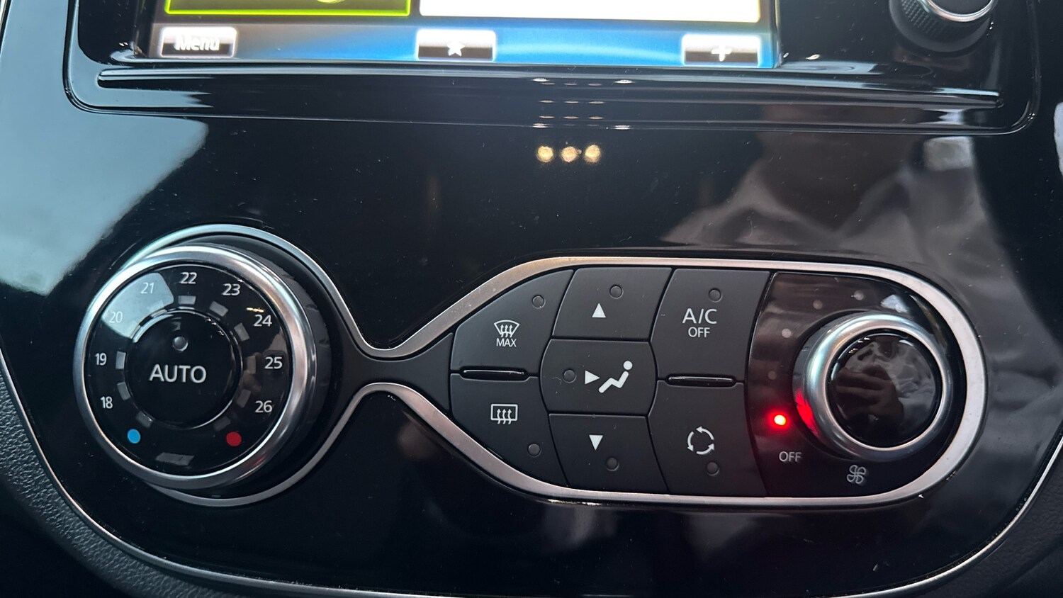 Used Renault Captur 2018 for sale - 76554879: Photo 21