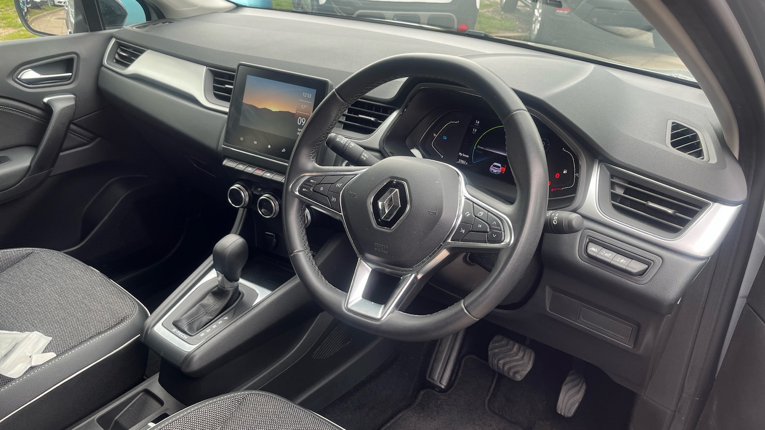 Used Renault Captur 2023 for sale - 78190087: Photo 11