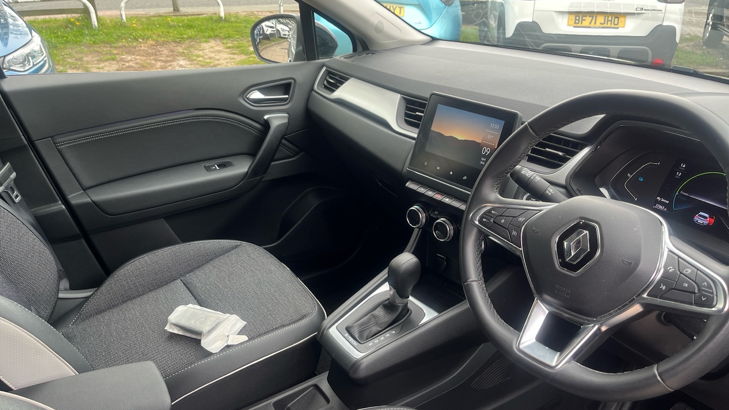 Used Renault Captur 2023 for sale - 78190087: Photo 14