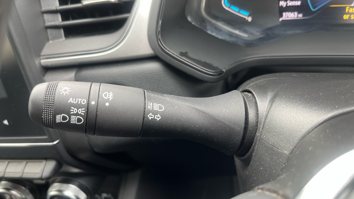 Used Renault Captur 2023 for sale - 78190087: Photo 33