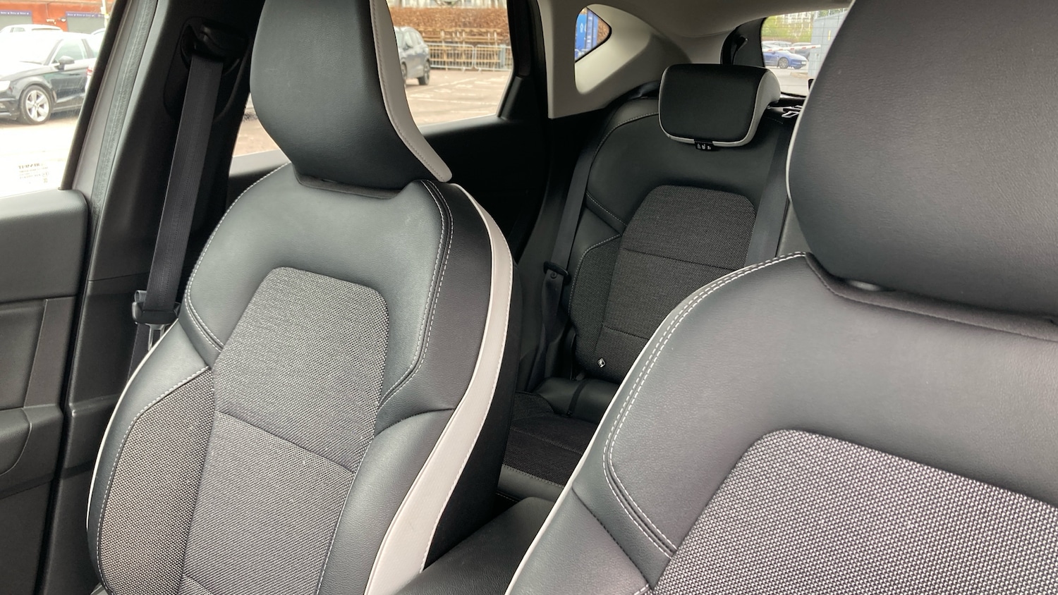 Used Renault Captur 2022 for sale - 78177417: Photo 15