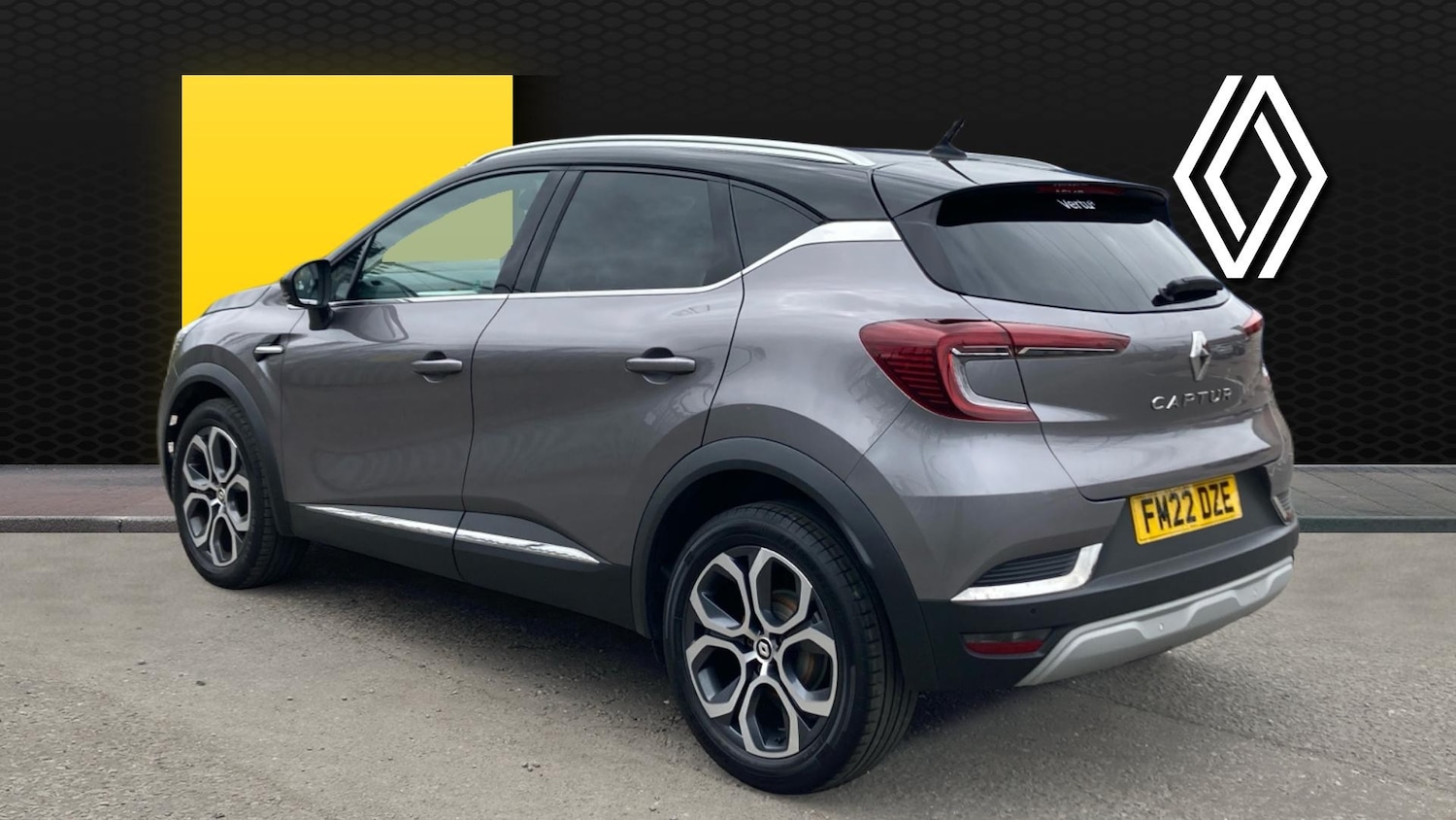 Used Renault Captur 2022 for sale - 78177417: Photo 2