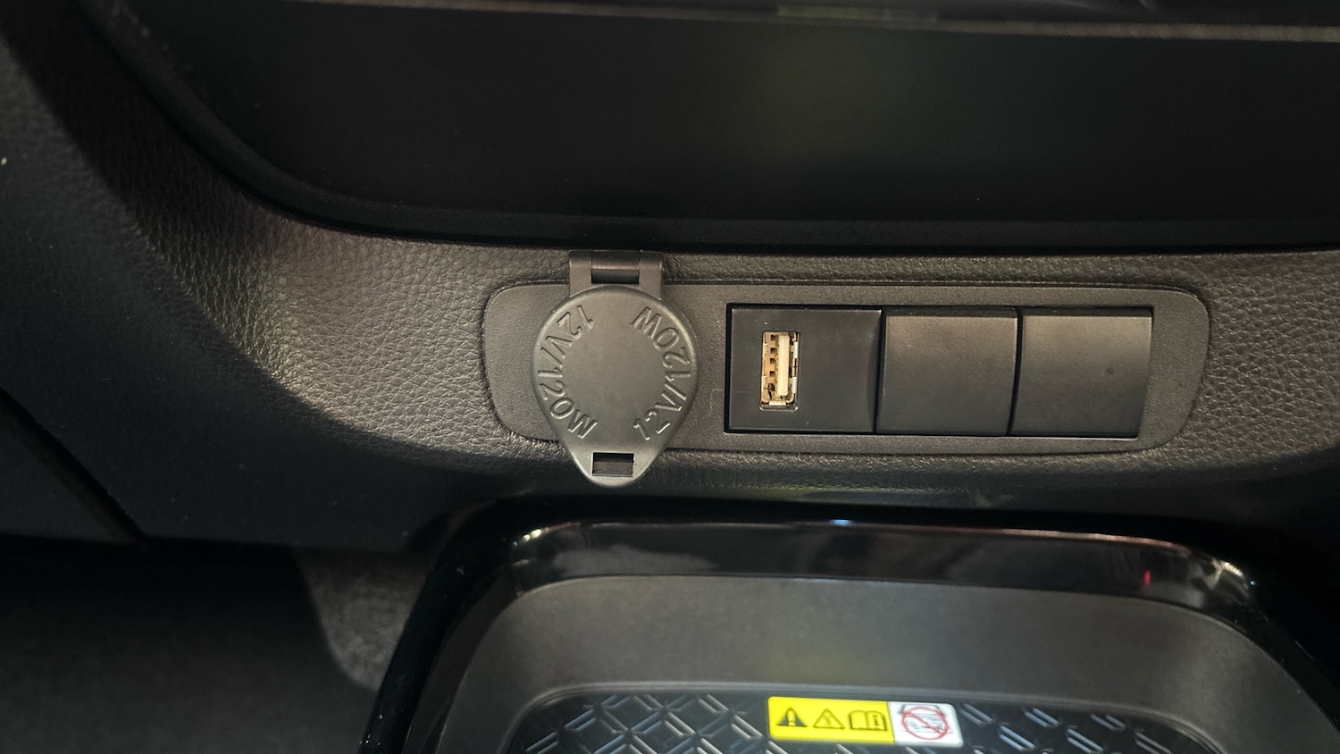 Used Toyota Aygo X 2022 for sale - 76329540: Photo 28