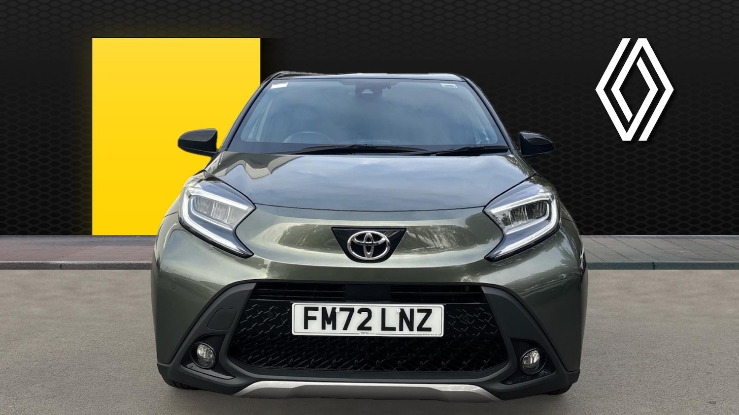 Used Toyota Aygo X 2022 for sale - 76329540: Photo 3