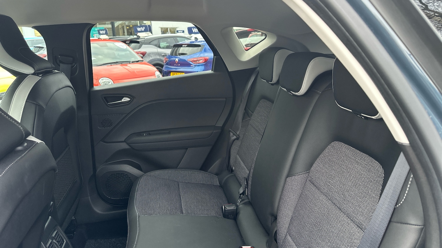 Used Renault Captur 2024 for sale - 77732301: Photo 16