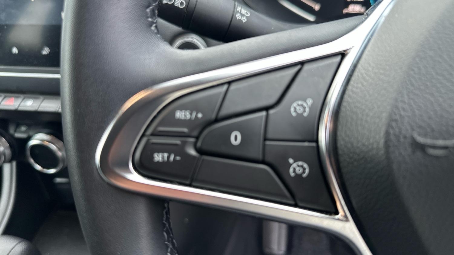 Used Renault Captur 2024 for sale - 77732301: Photo 32