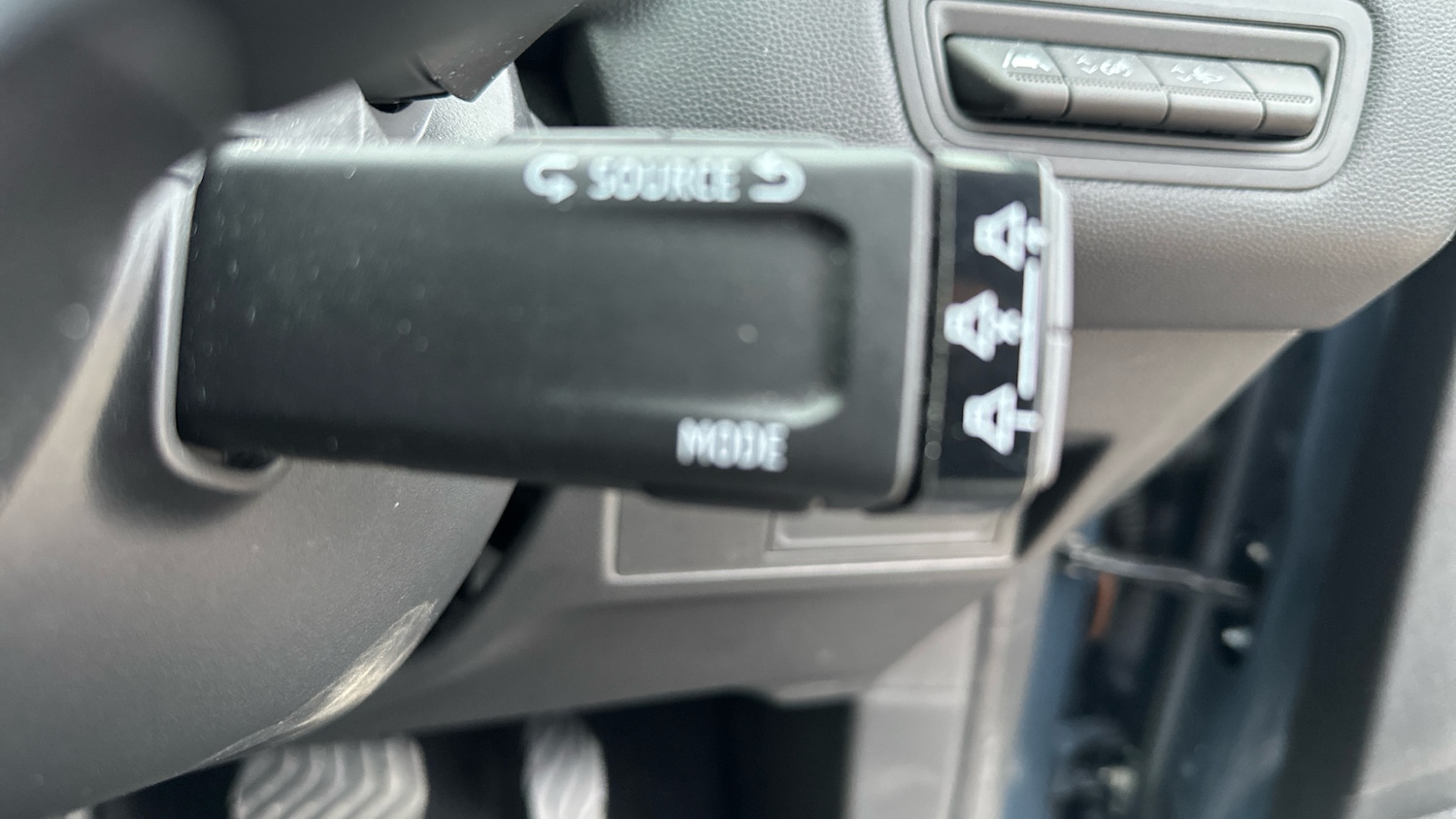 Used Renault Captur 2024 for sale - 77732301: Photo 33