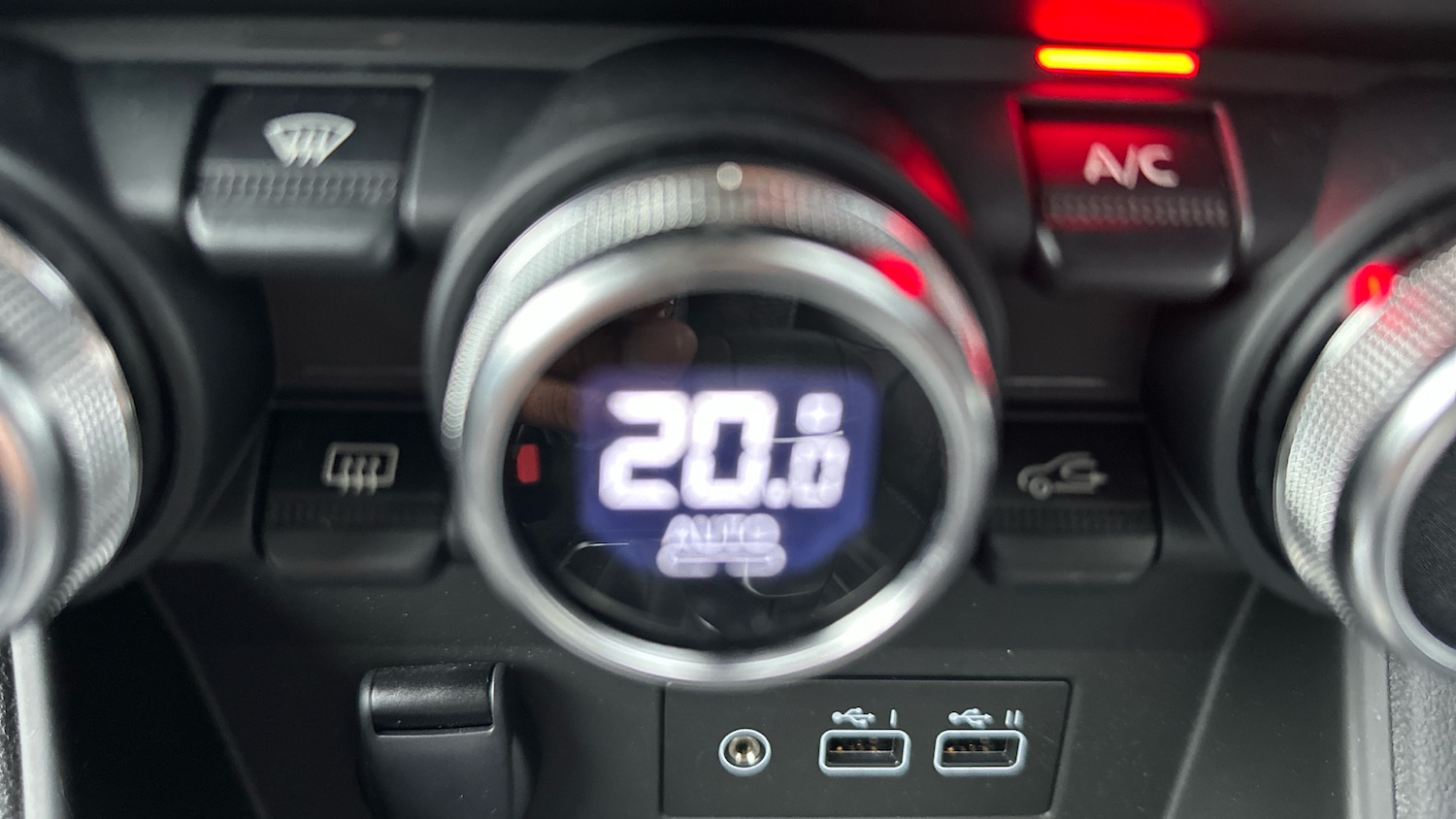 Used Renault Captur 2024 for sale - 77732301: Photo 35