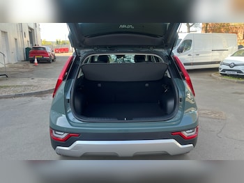 Used Kia Niro 2024 for sale - 78210080: Photo