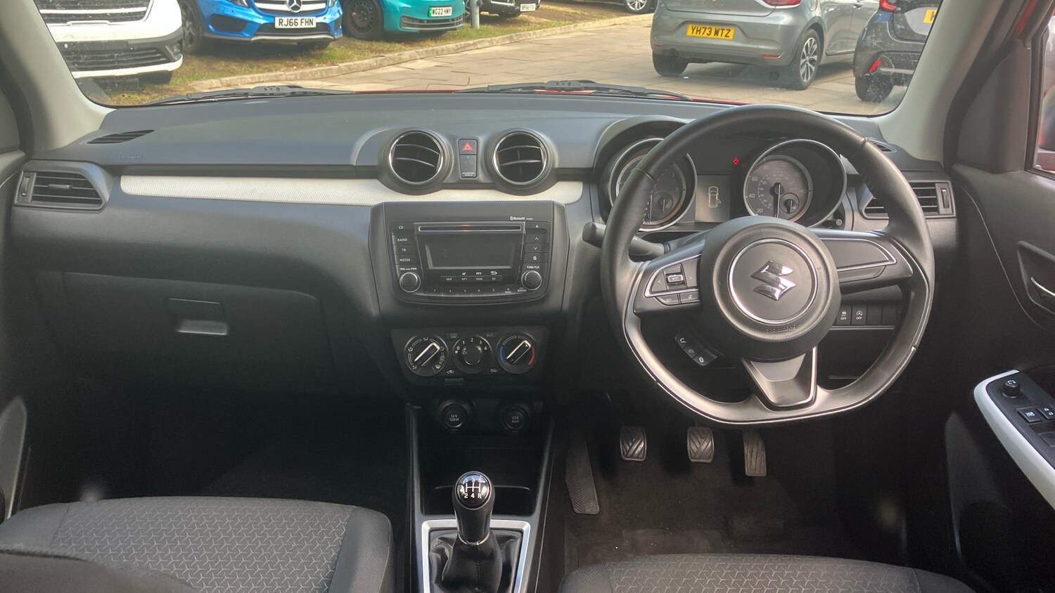 Used Suzuki Swift 2020 for sale - 75724914: Photo 10