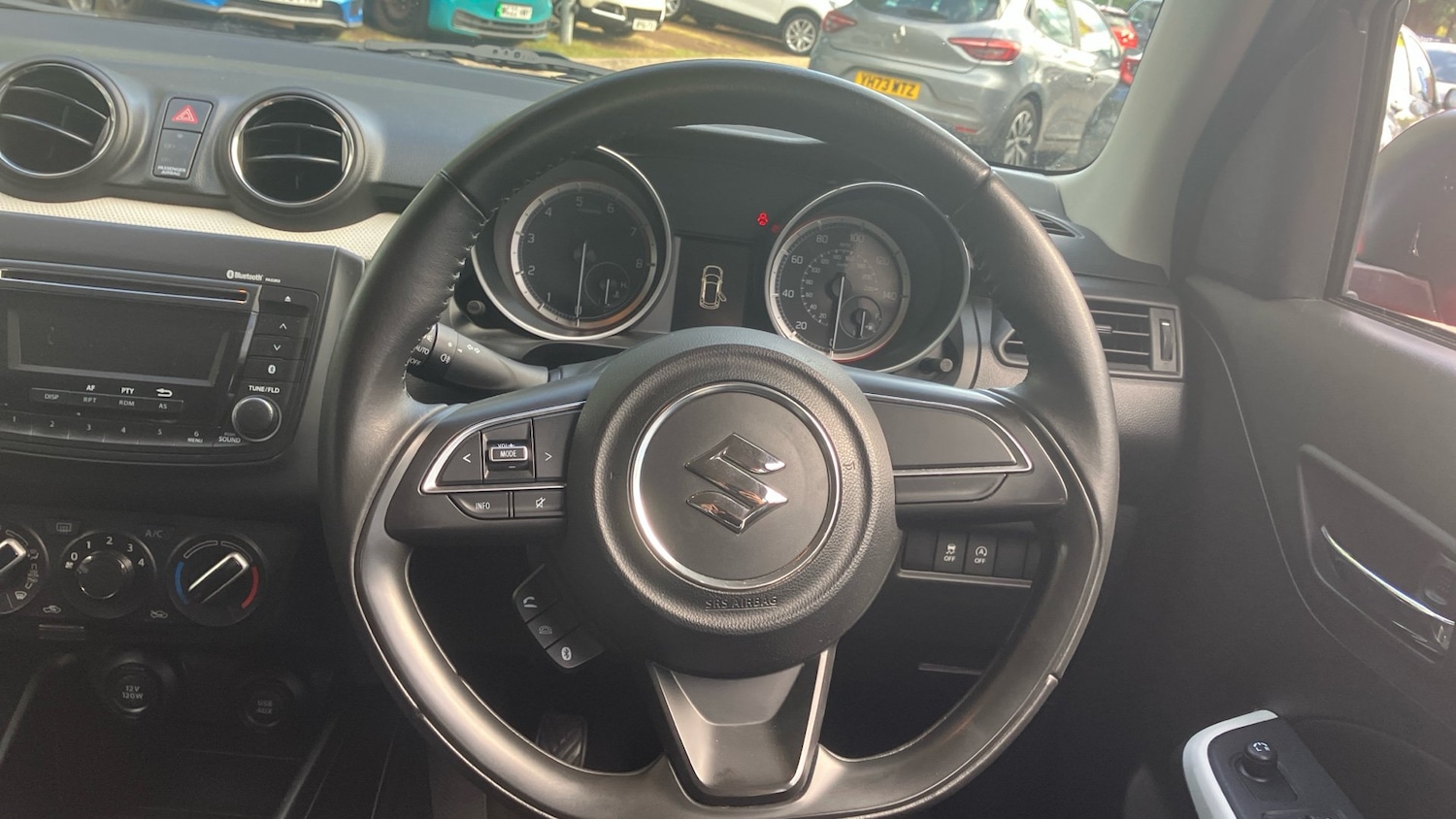 Used Suzuki Swift 2020 for sale - 75724914: Photo 11