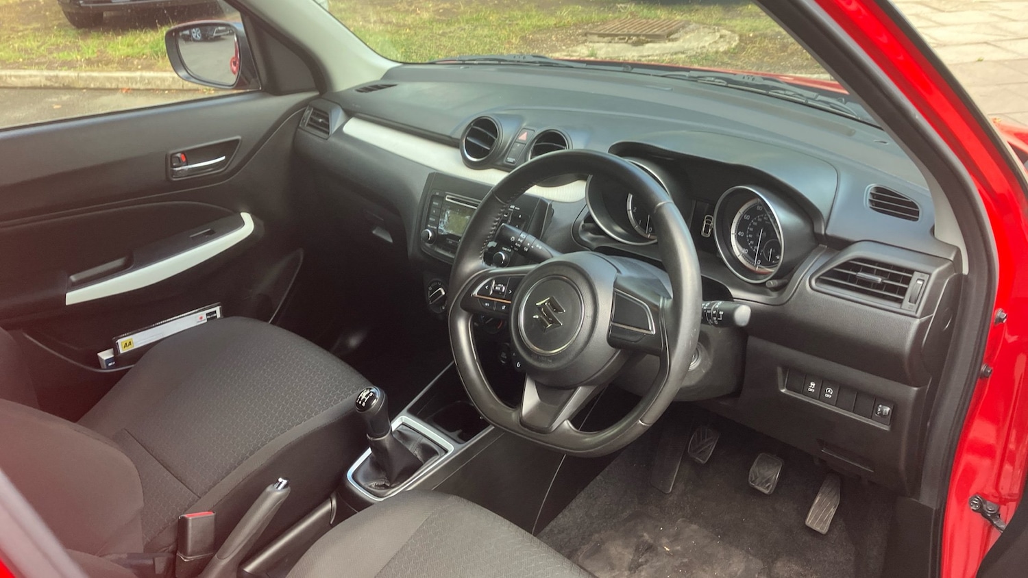 Used Suzuki Swift 2020 for sale - 75724914: Photo 14