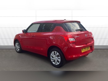 Used Suzuki Swift 2020 for sale - 75724914: Photo