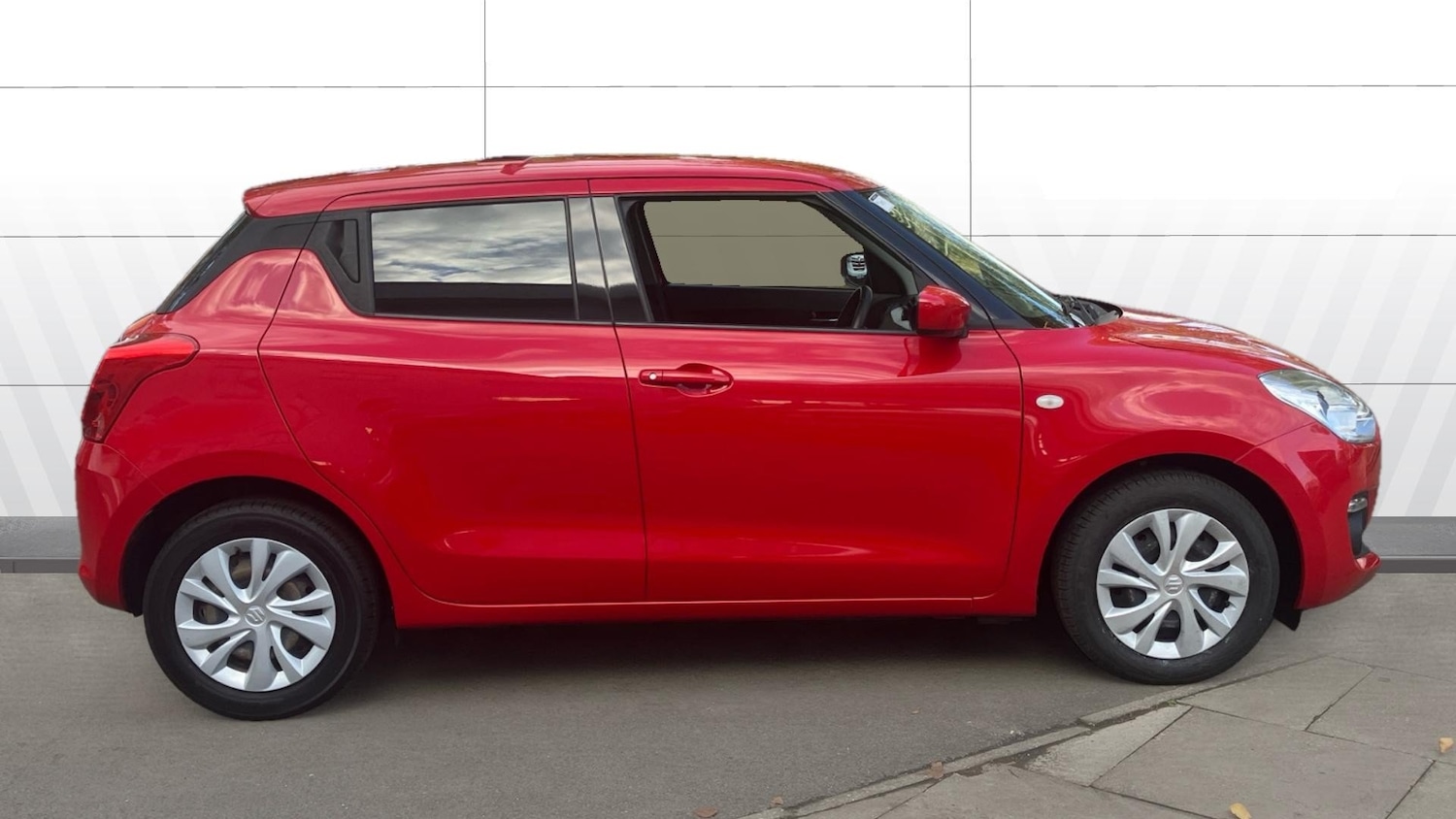 Used Suzuki Swift 2020 for sale - 75724914: Photo 5