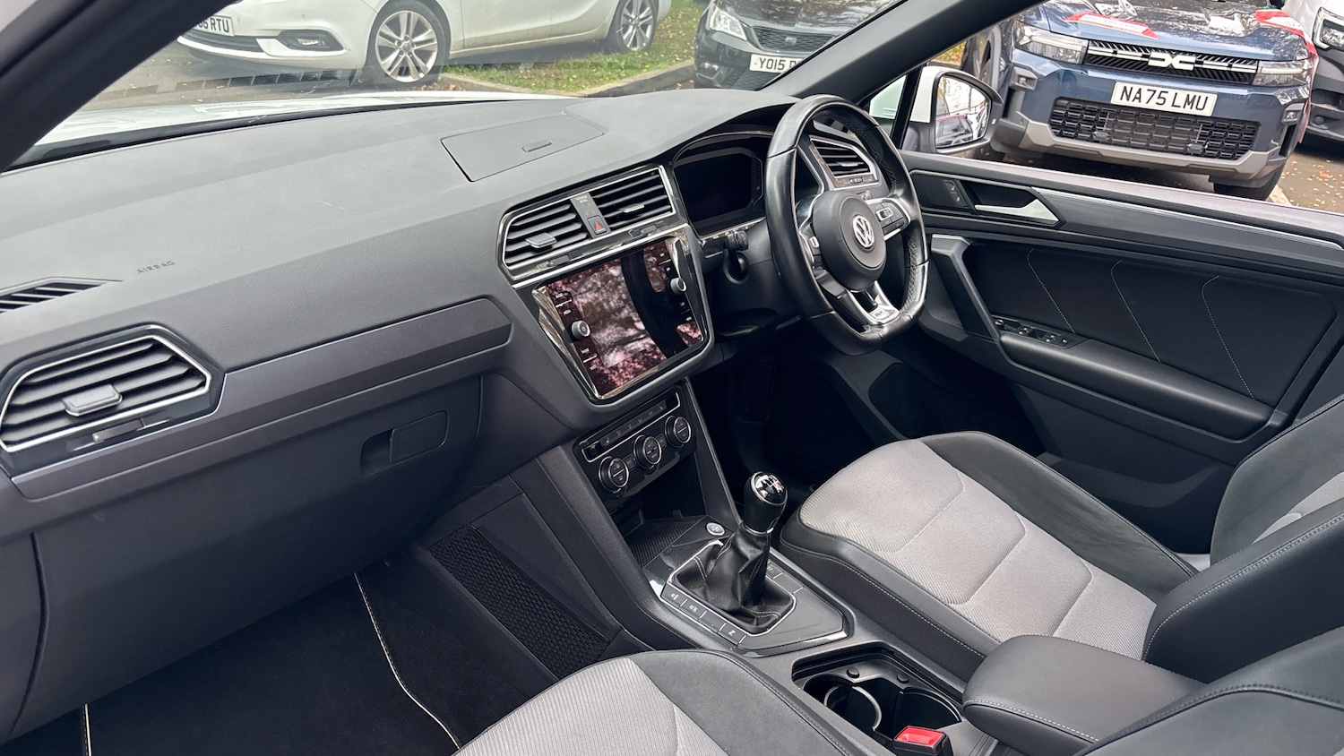 Used Volkswagen Tiguan 2019 for sale - 76531311: Photo 9