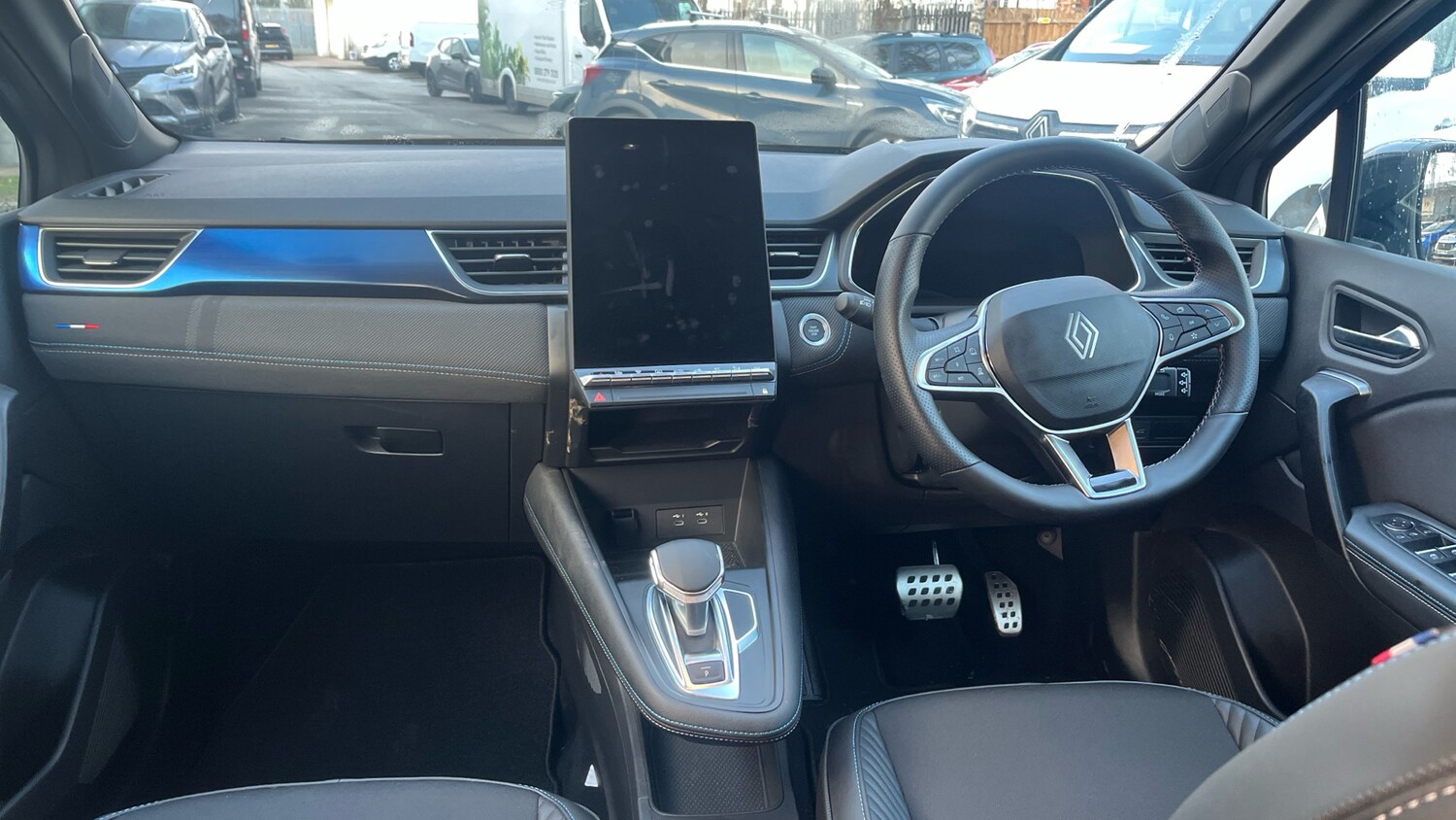 Used Renault Other 2024 for sale - 77353443: Photo 10