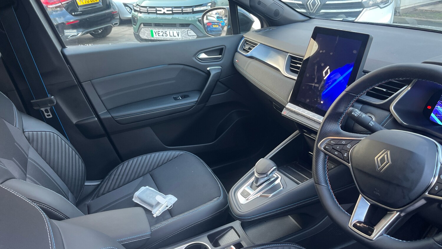 Used Renault Other 2024 for sale - 77353443: Photo 12