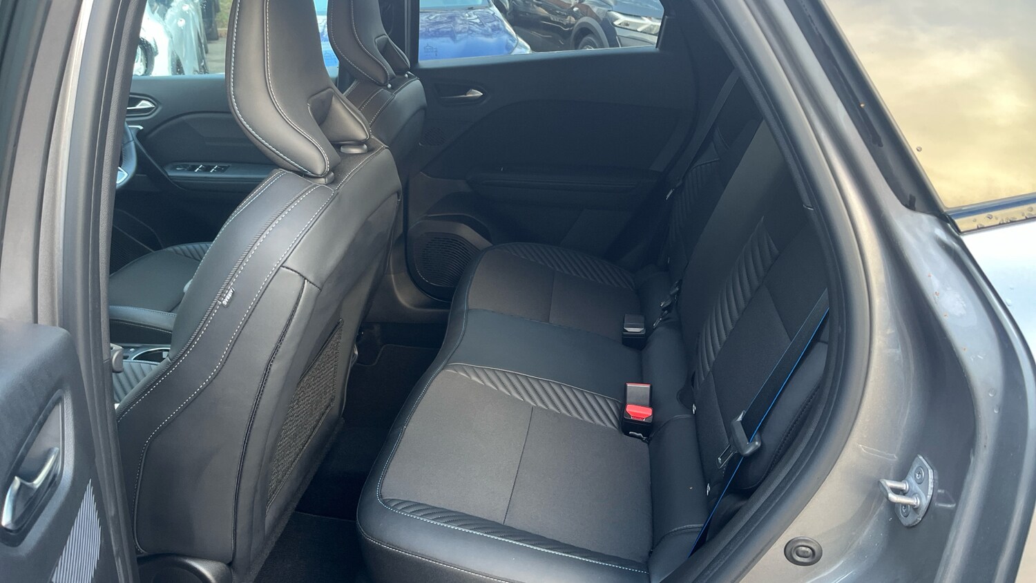 Used Renault Other 2024 for sale - 77353443: Photo 25