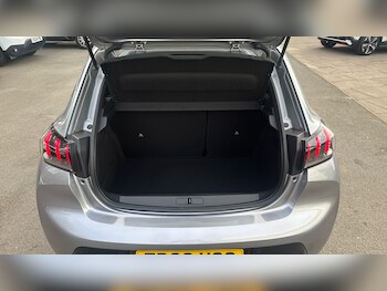 Used Peugeot 208 2022 for sale - 76089970: Photo 4